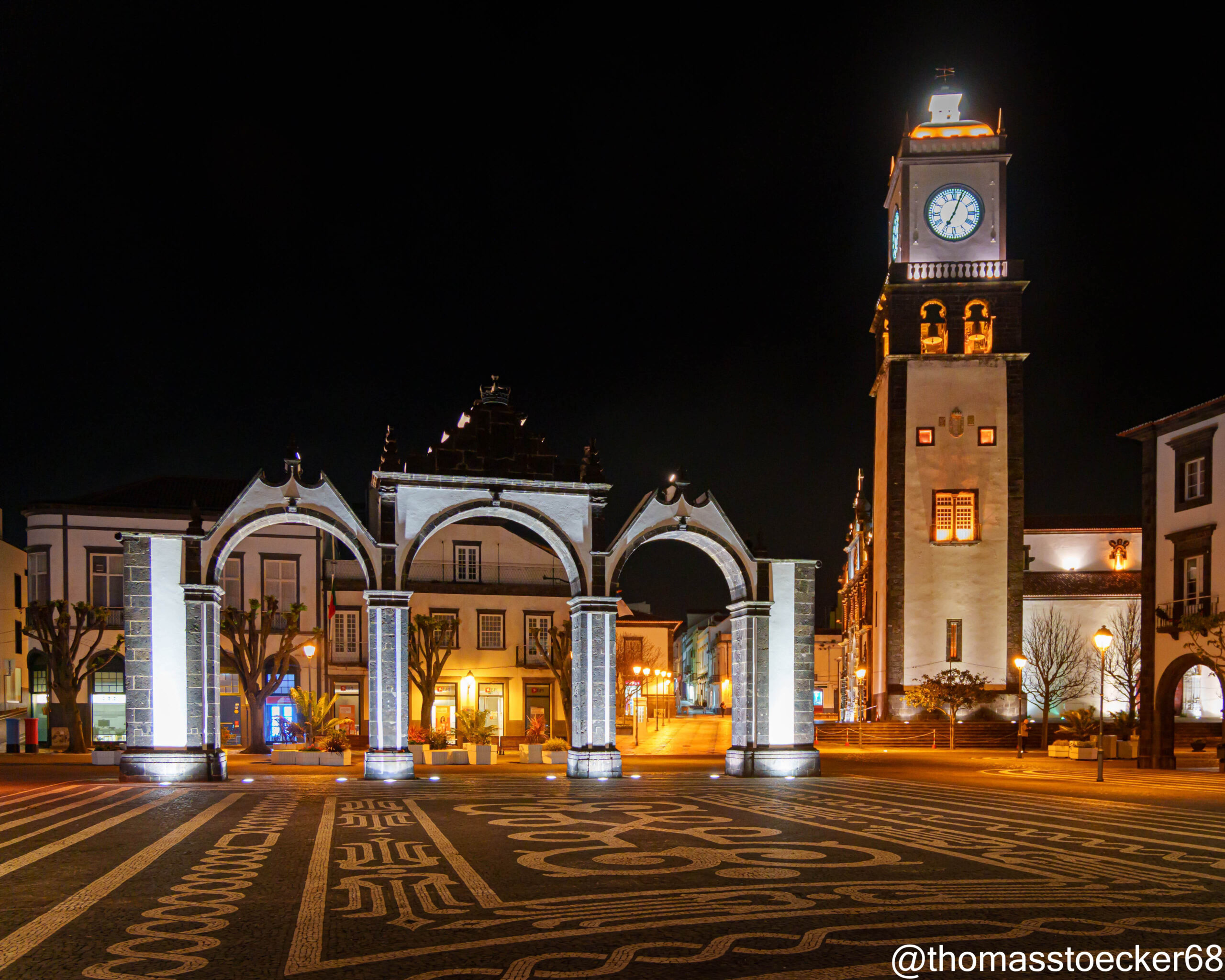 Portas da Cidade Ponta Delgada