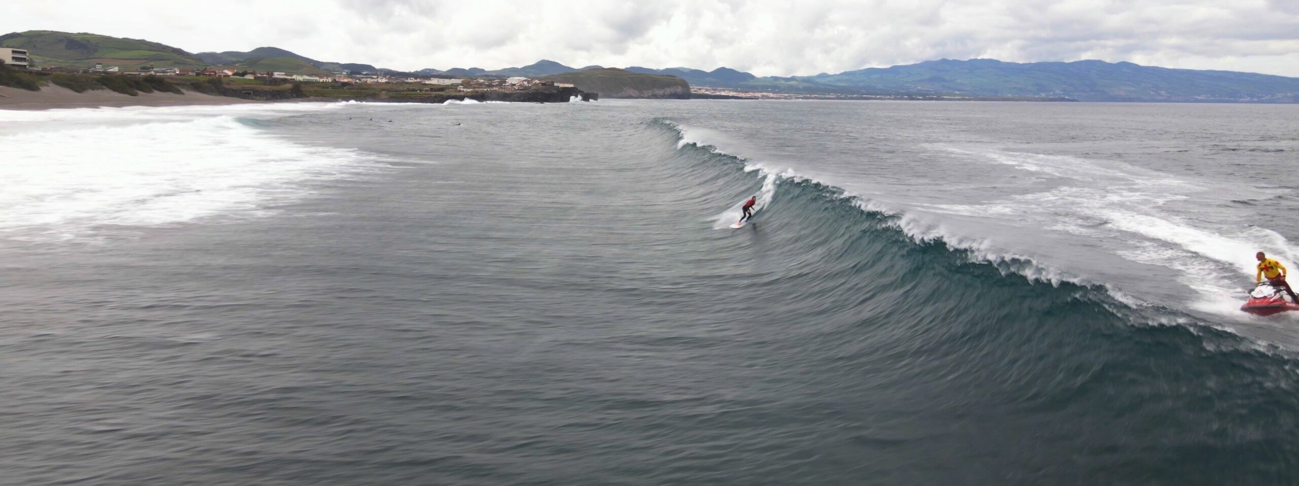 Big Wave Surf Retreat