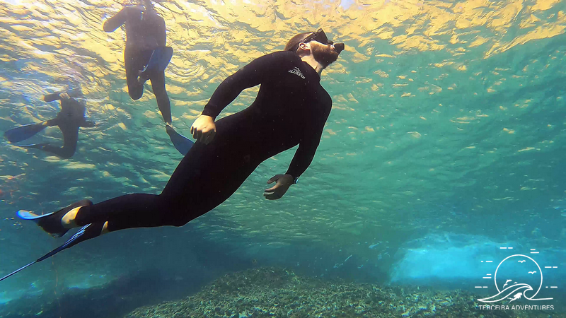Snorkeling nos Ilhéus das Cabras