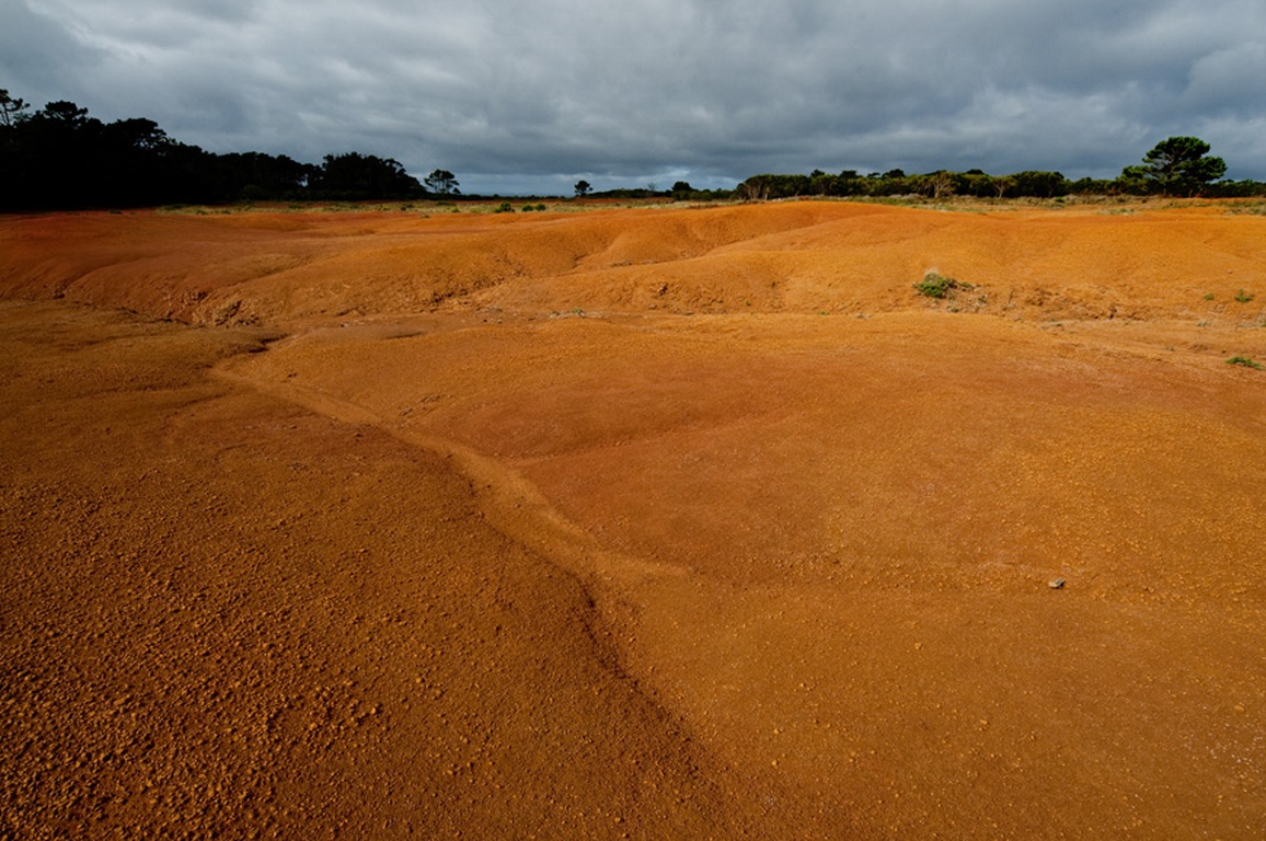 Barreiro da Faneca red landscape Santa Maria